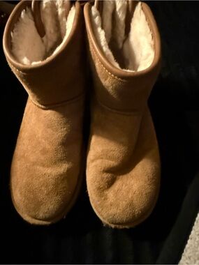UGG Kids Chestnut Faux-Shearling Footie Boots